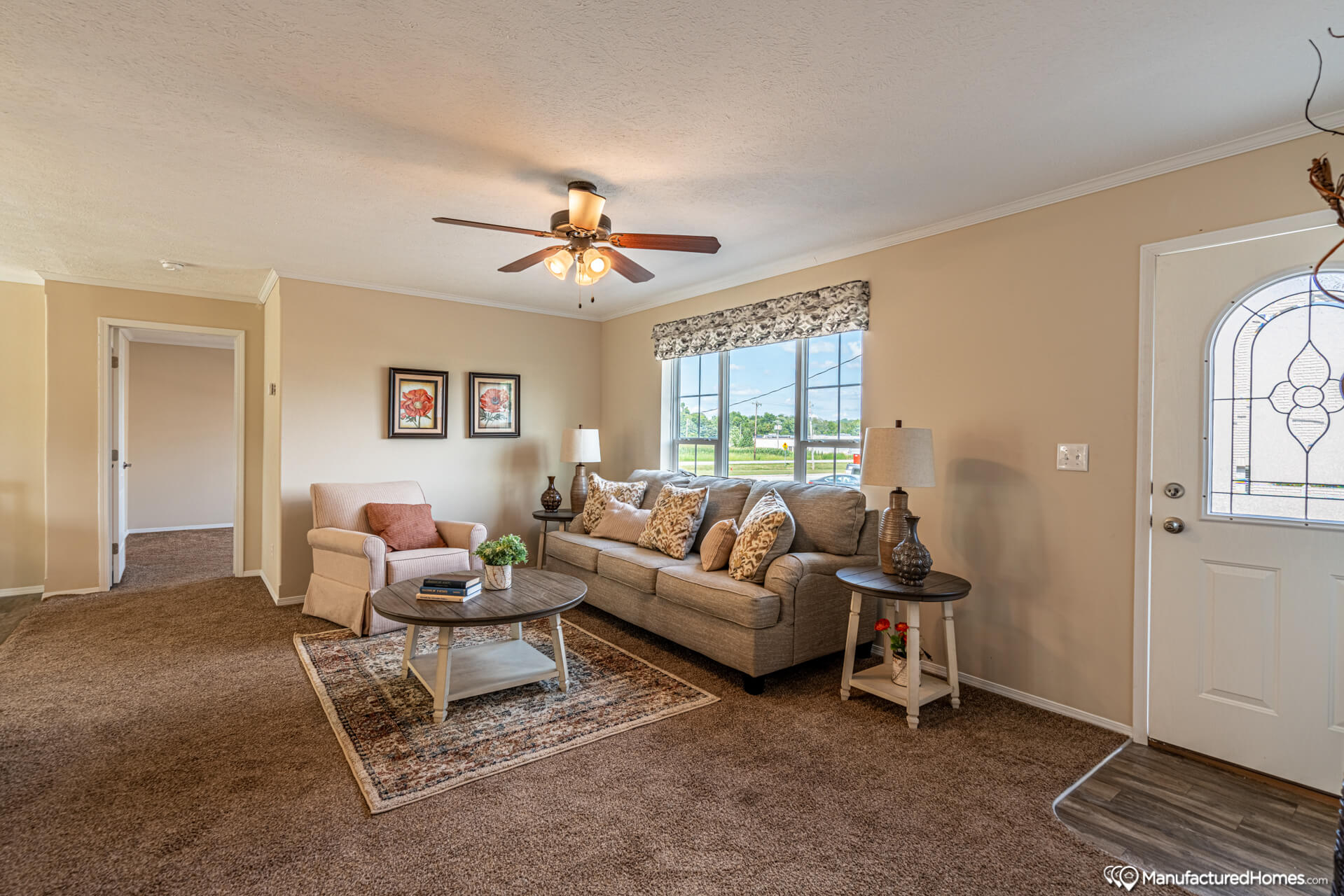 Mansion Elite Sectional / The Barton Creek II 5839 by Diamond Home